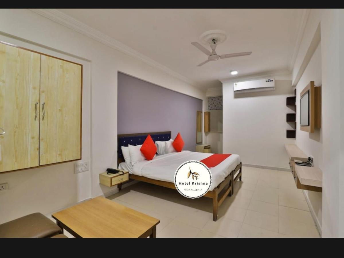 Hotel Krishna Ahmedabad Esterno foto